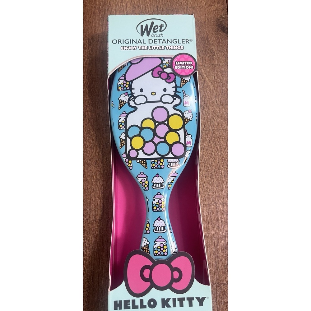 NEW Wet Brush Original Detangler Hair Brush LIMITED EDITION Hello Kitty Gum Drop